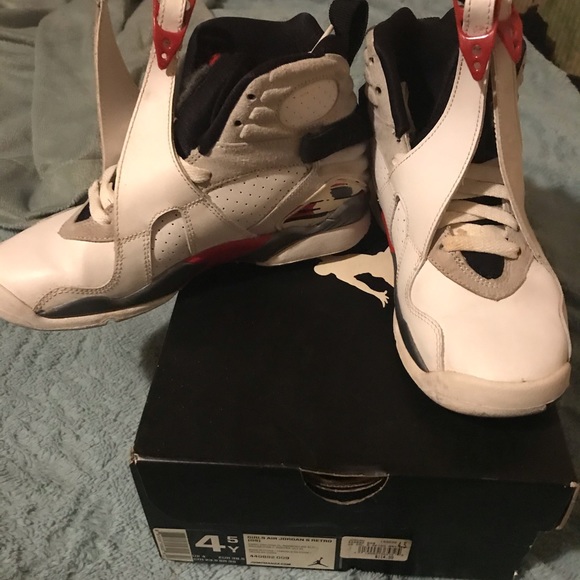 Jordan bugs bunny 8s size 4 - Picture 8 of 8